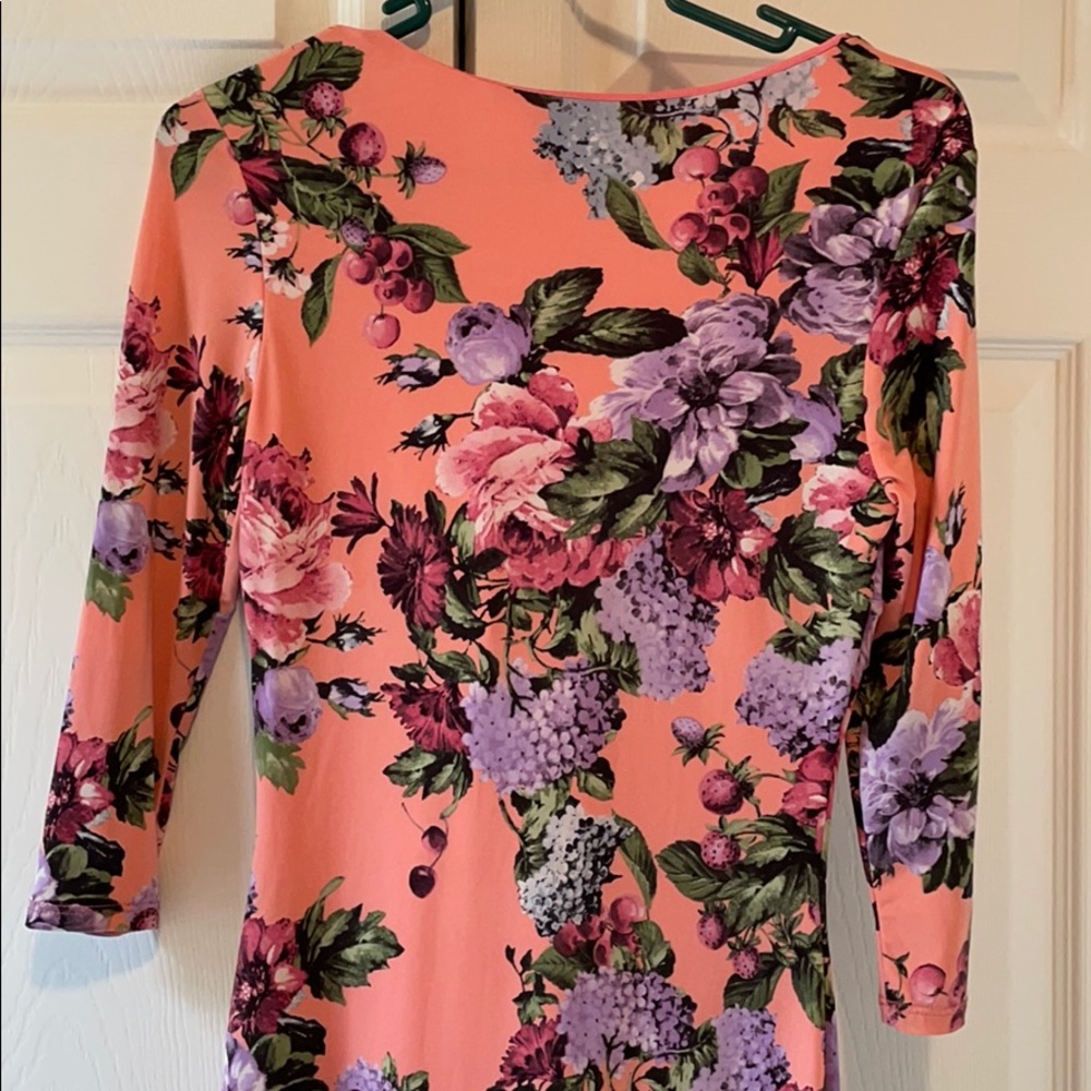 Bodycon Midi Flower Dress Small πΈ - Picture 6 of 7
